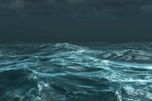 汹涌波涛中的深邃海洋