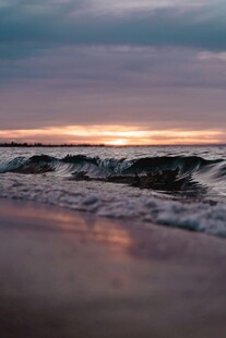 海边日落时分的壮美海景