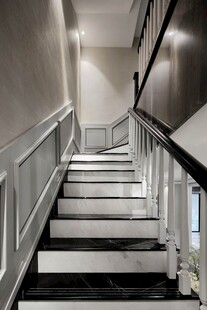 现代简约风格室内楼梯