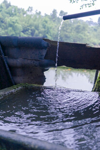 水流注入水池场景