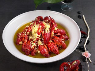 蒜蓉小龙虾美食特写