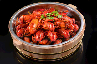 美味蒸制小龙虾