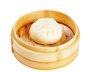 竹制蒸笼里的美味包子