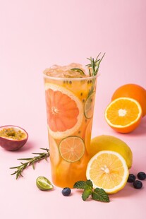 缤纷水果气泡饮清新诱人