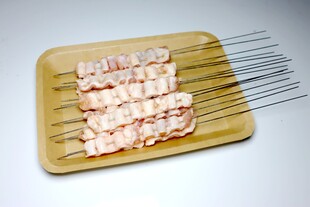 美味五花肉烤肉串
