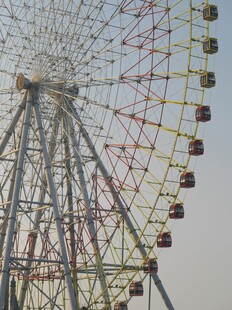 壮观摩天轮