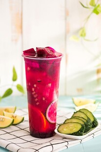清新水果冰饮夏日好滋味