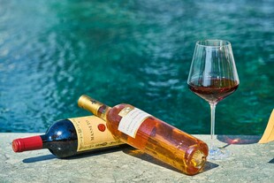 美酒 酒瓶 酒杯 水 休闲 惬