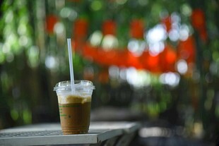 户外美味冰咖啡