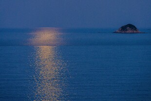 海上落日