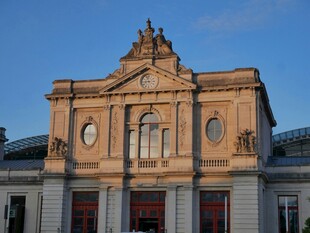 古典风格建筑外观