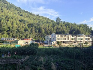 山间村落建筑风光