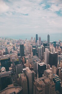 俯瞰繁华都市高楼景观