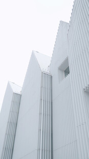 现代白色建筑外观