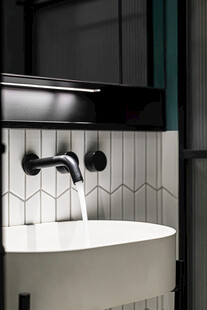现代简约风格洗手台场景