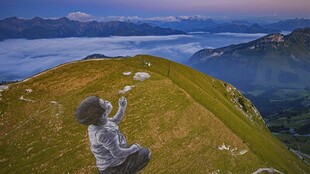 攀登山顶