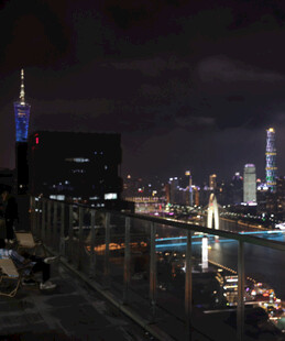 上海璀璨夜景俯瞰