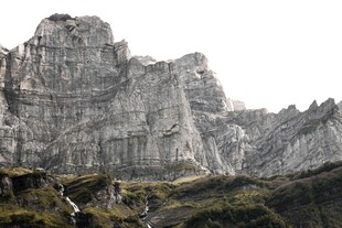 壮丽山景