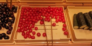 多彩莓果陈列展示