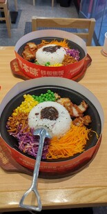 美味多彩铁板焦饭