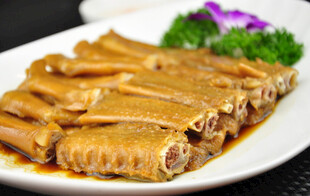 美味卤鸭翅