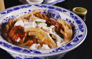 鸭掌煲