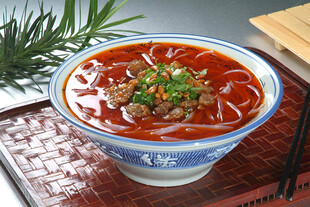 美味红油酸辣粉