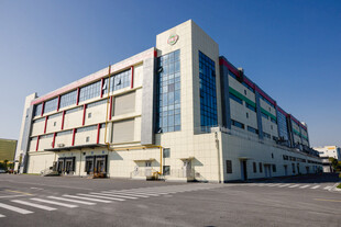 大型仓储建筑