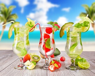 夏日缤纷清爽水果鸡尾酒