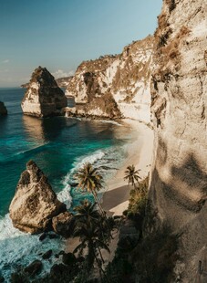 绝美海岸风光岩石与碧海