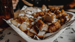 美味浇汁炸物