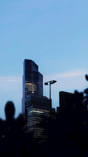 城市高楼剪影