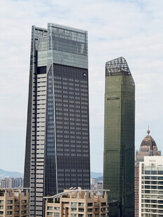 都市高楼建筑群风景