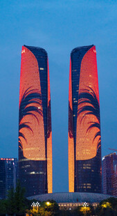 双子塔绚丽夜景灯光秀
