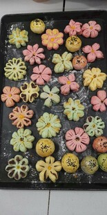 花朵形状手工饼干