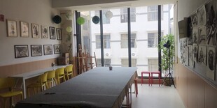 现代简约风明亮室内空间