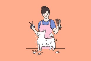 女子开心与小狗互动