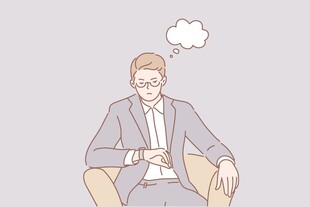 商务男士静坐思考瞬间