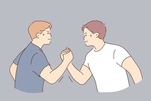 两人掰手腕较量