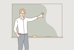 教师在黑板前授课