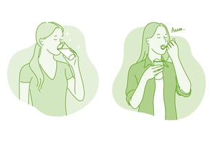 女性使用口腔喷雾场景