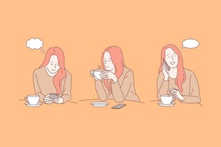 女孩独自享受咖啡时光