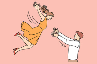男子求婚女子欣喜跃起