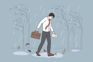 雨中上班族的狼狈瞬间