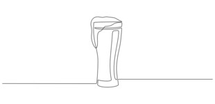 简约线条勾勒的高脚杯