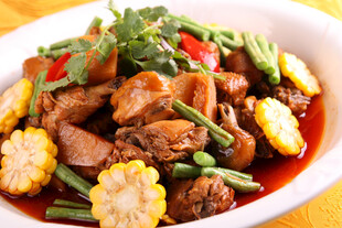 香辣美味玉米炖鸡块