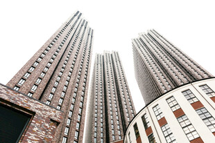 都市摩天大楼建筑群