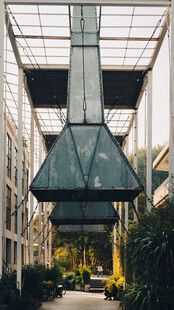 现代建筑中庭景观