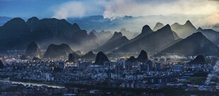 桂林山水晨曦风景
