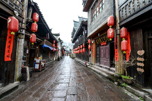 凤凰古城古巷红灯笼